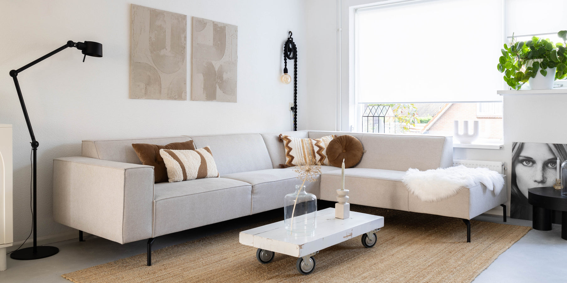 Hoekbank Nord By SIDDE - grijze bank - licht wonen Hoekbank Nord By SIDDE - grijze bank - licht wonen