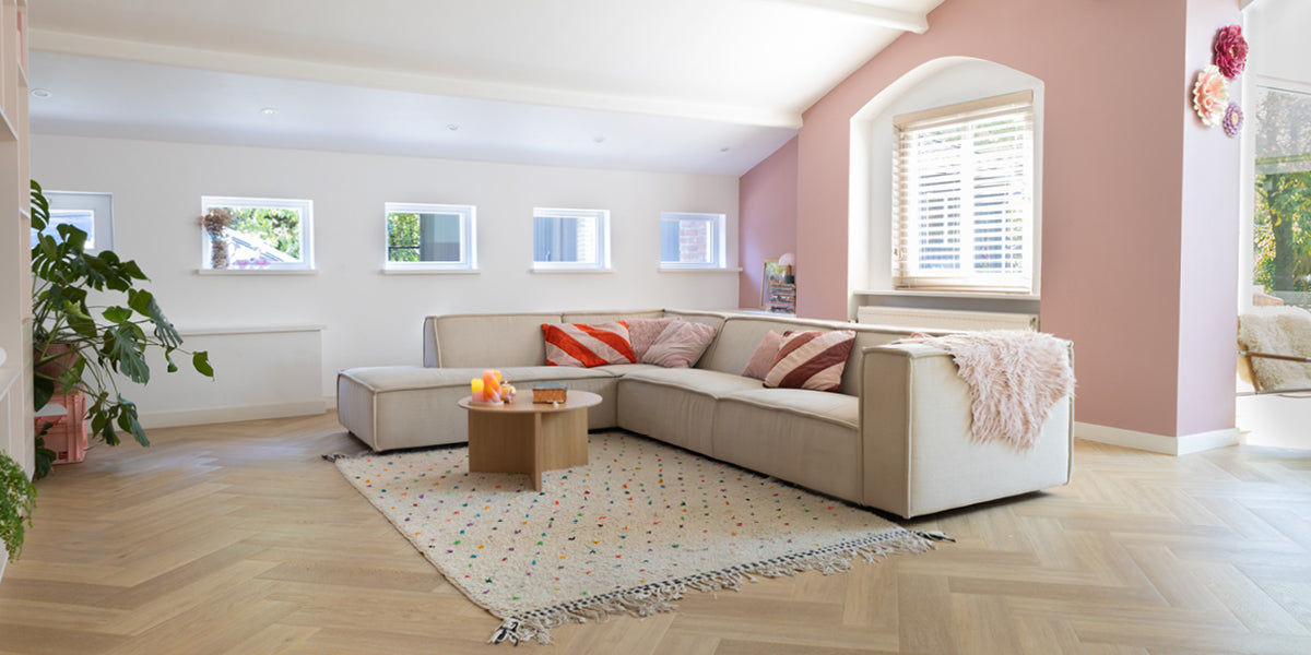 Kleurrijk en sfeervol wonen in een woonboerderij