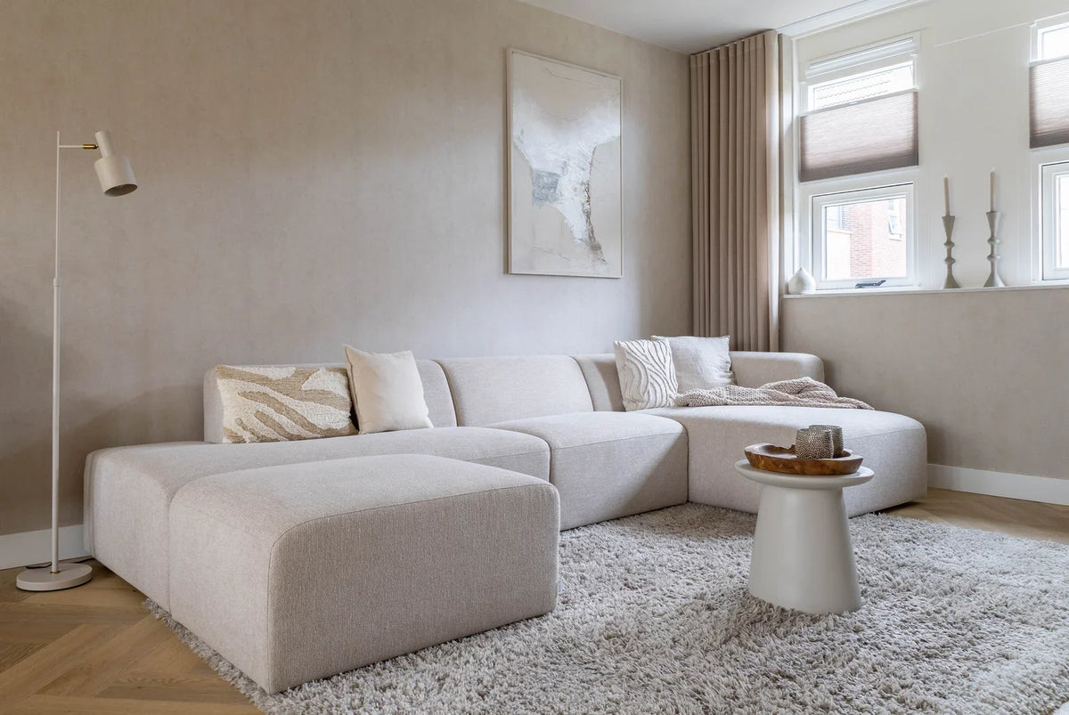Bank met hocker of chaise longue?